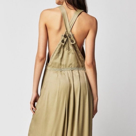 Free People x Brenda Knight Lace Pleated Decorated Wide Leg Overalls Jumpsuit M - Picture 4 of 16